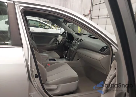 2009 Toyota Camry Le из США, поврежденный, VIN 4T4BE46K29R109237